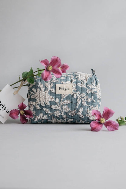 Priya Wear - Organic cotton cosmetic bag smoky blu (washbag/pouch/makeup)