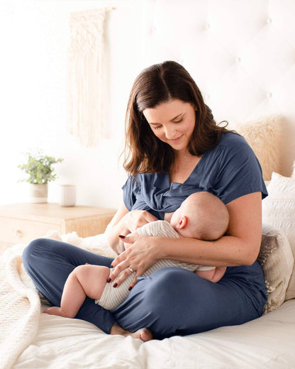 Kindred Bravely - Davy Ultra Soft Maternity & Nursing Pajamas Sleepwear Set